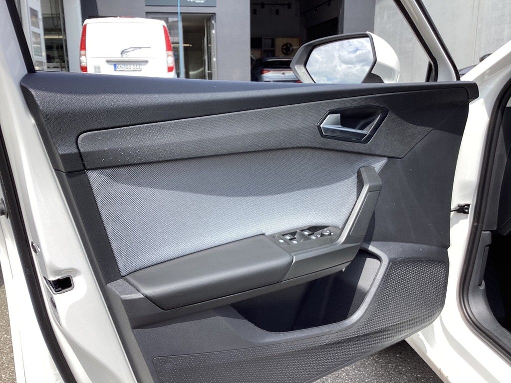 Seat Leon Sportstourer 2.0TDI DSG Style Edition AHK