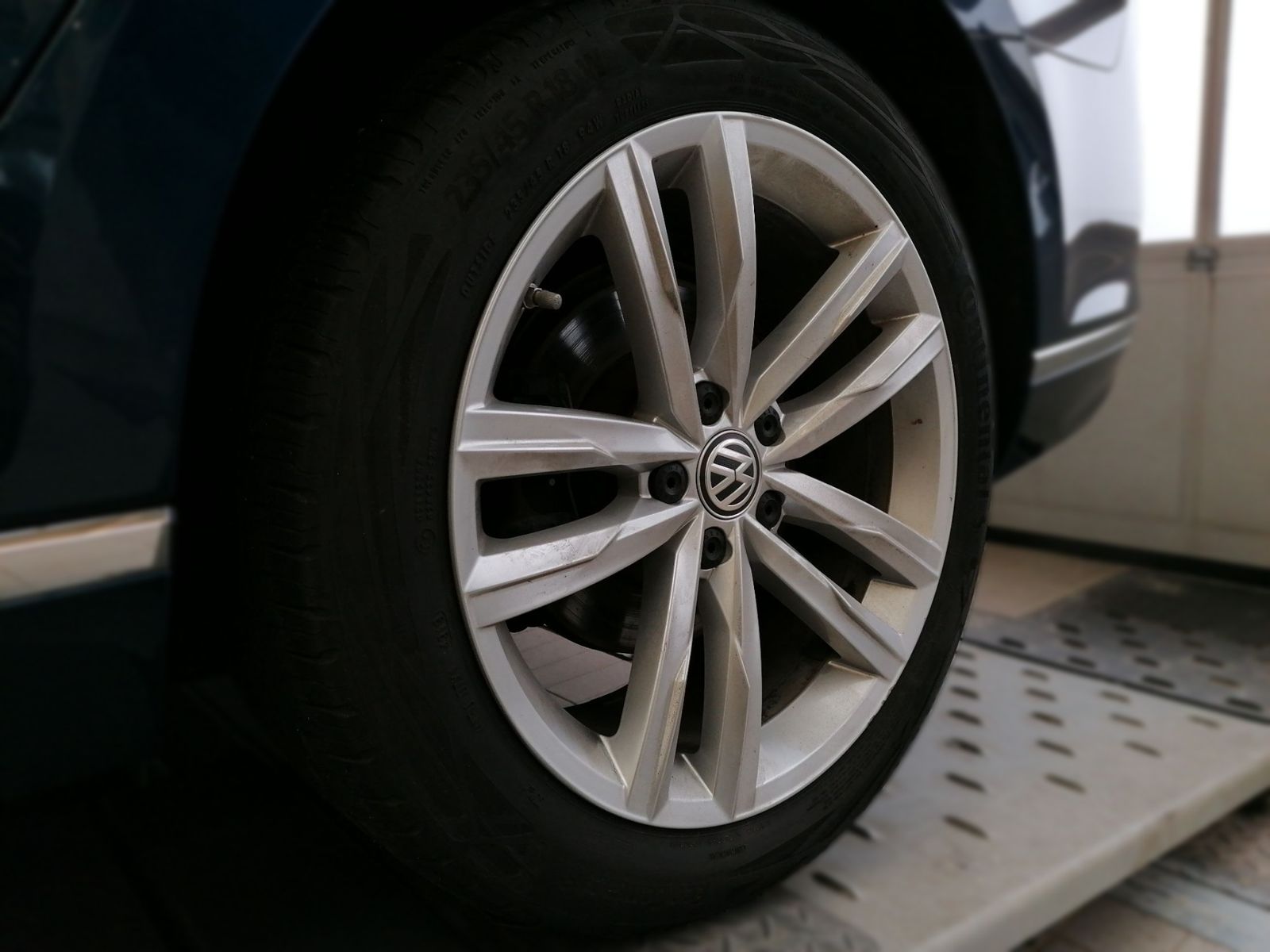 Volkswagen Passat GTE R-Line - Samsaru's Car Outlet