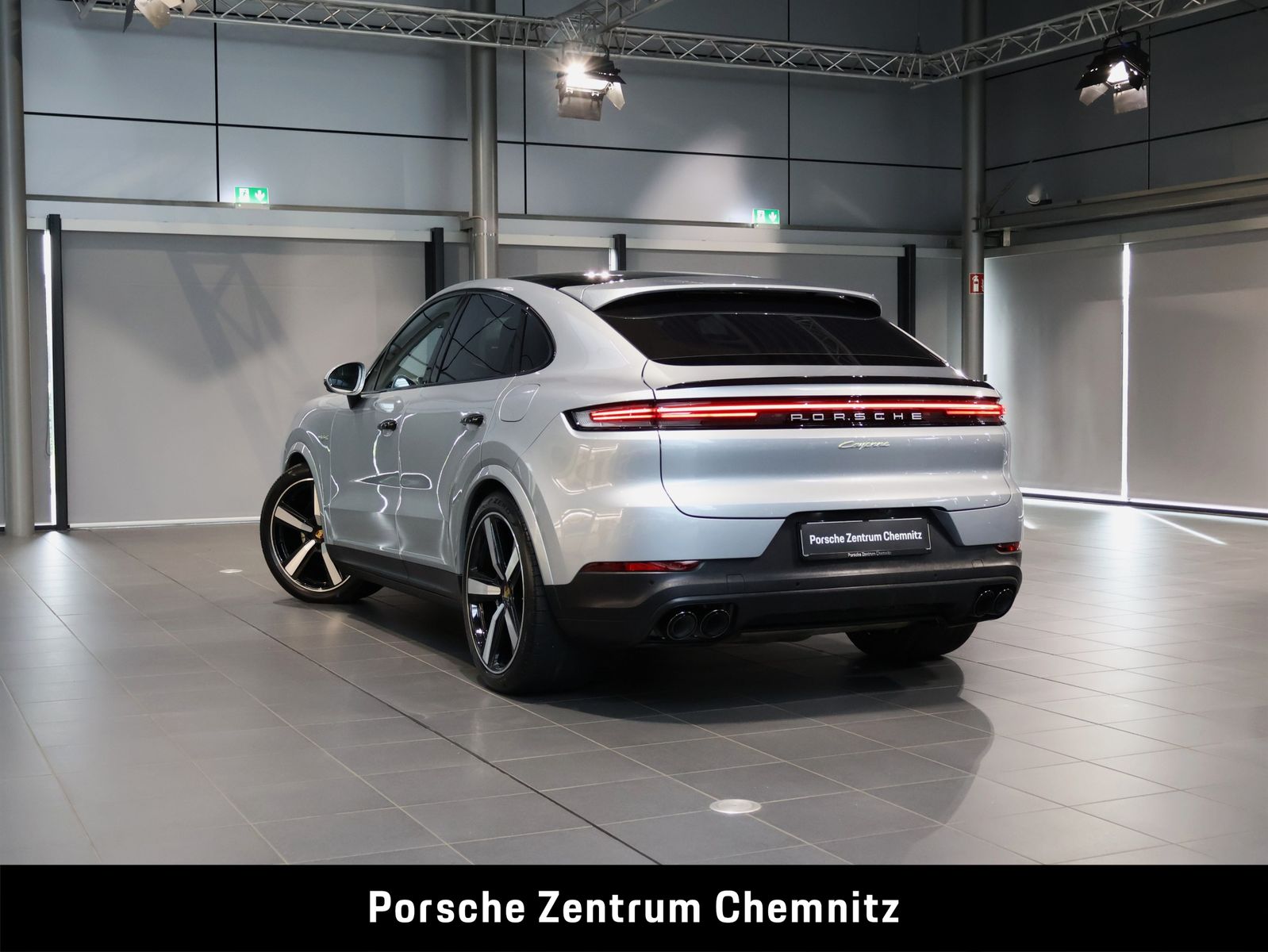 Porsche Cayenne E-Hybrid Coupé Luft;4+1 Sitze;BOSE;AHZV