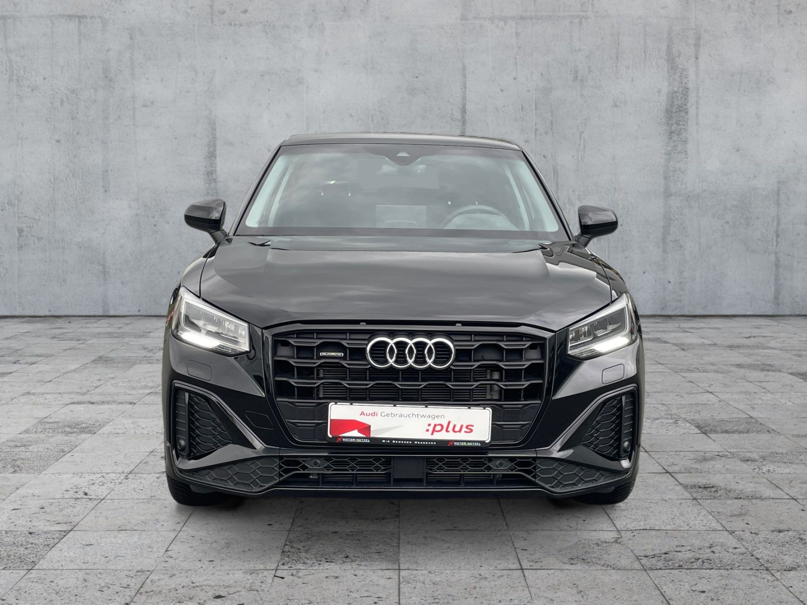 Audi Q2 40 TFSI QU S-TR S-LINE LED+NAVI+RFK+ACC+AHK
