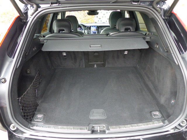 Volvo XC60 R Design B4 AWD Aut.