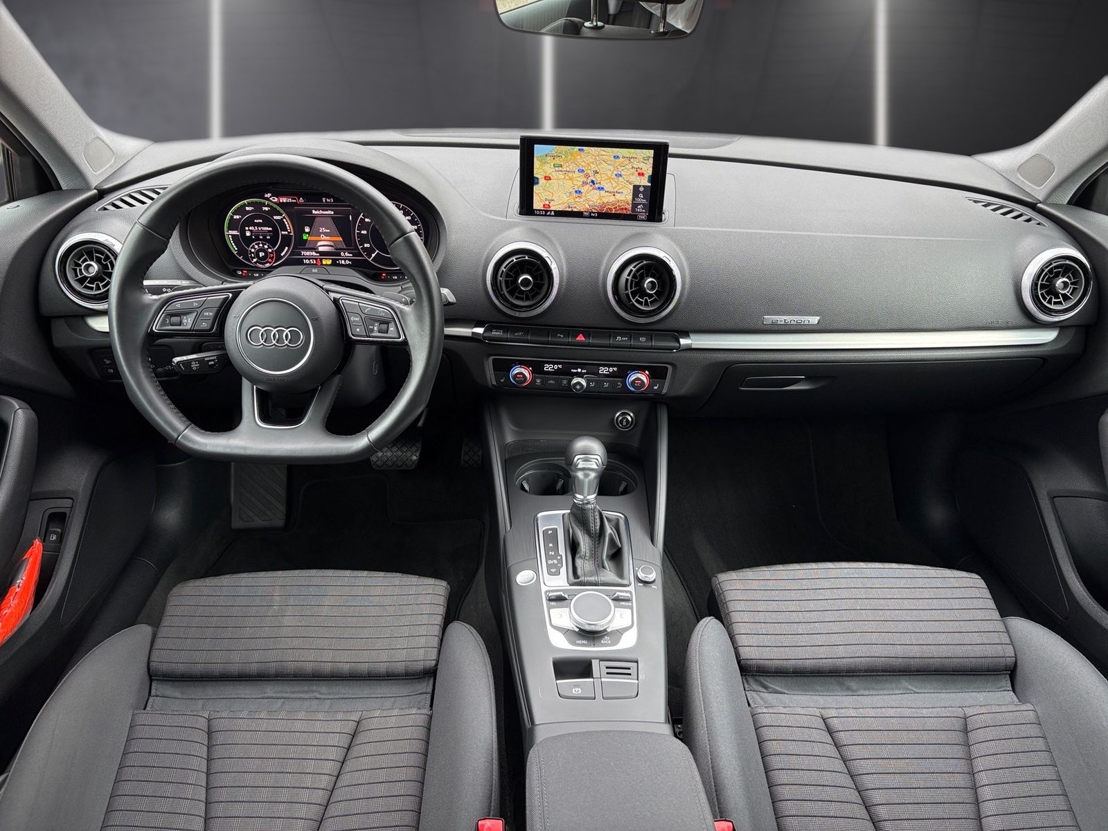Audi A3 40 e-tron sport - Samsaru's Car Outlet