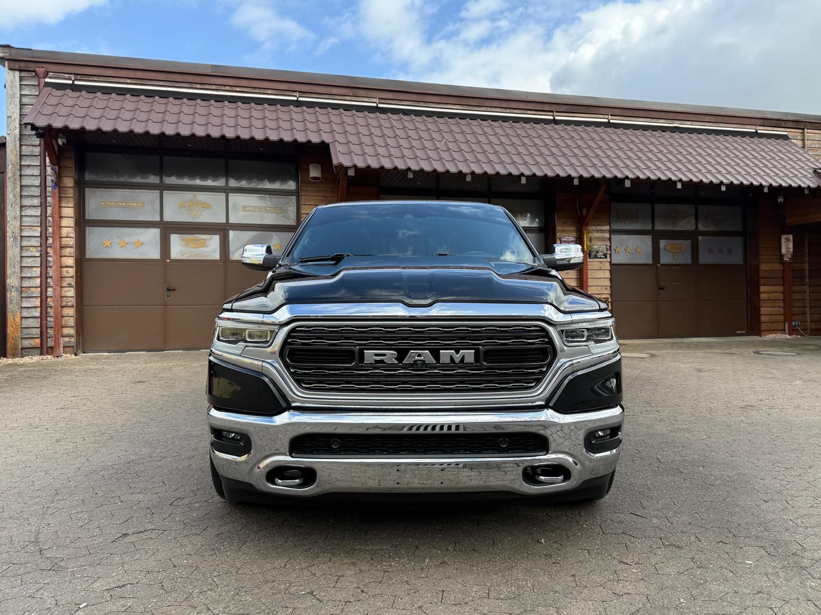Dodge CLEAN-CARFAX*LIMITED*LUFT*AHK*RAMBOX*360°KAMERA*