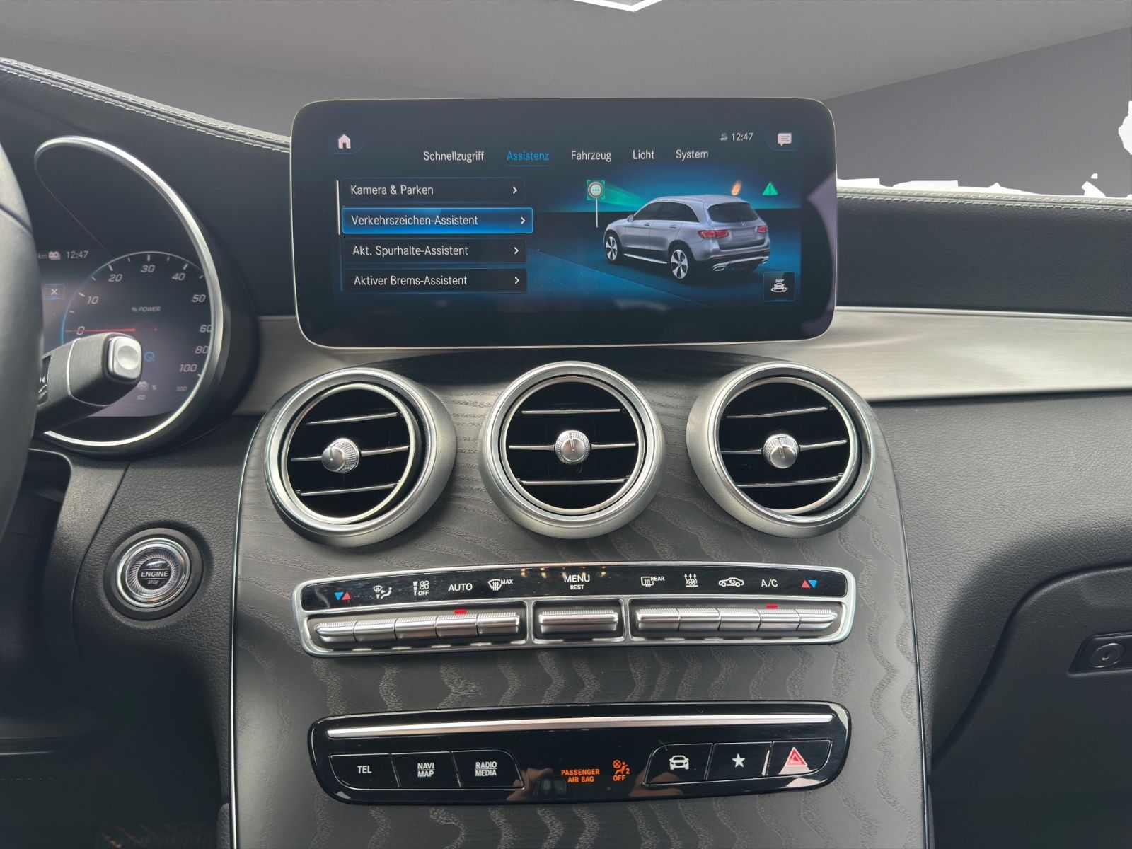 Mercedes-Benz GLC 300 e 4MATIC - Samsaru's Car Outlet