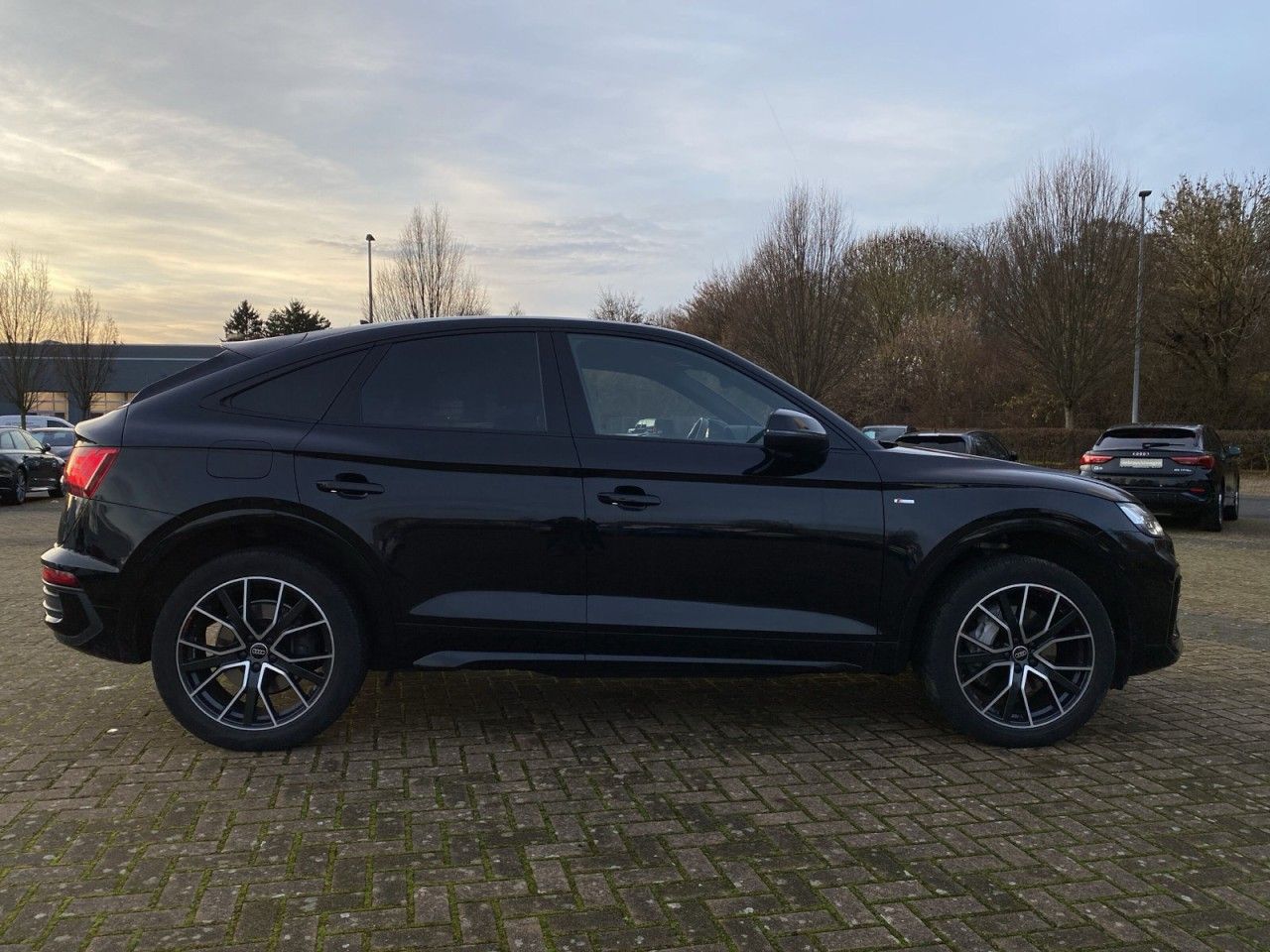 Audi Q5 55 Sportback 2.0 TFSI e quattro S line*AHK*MA