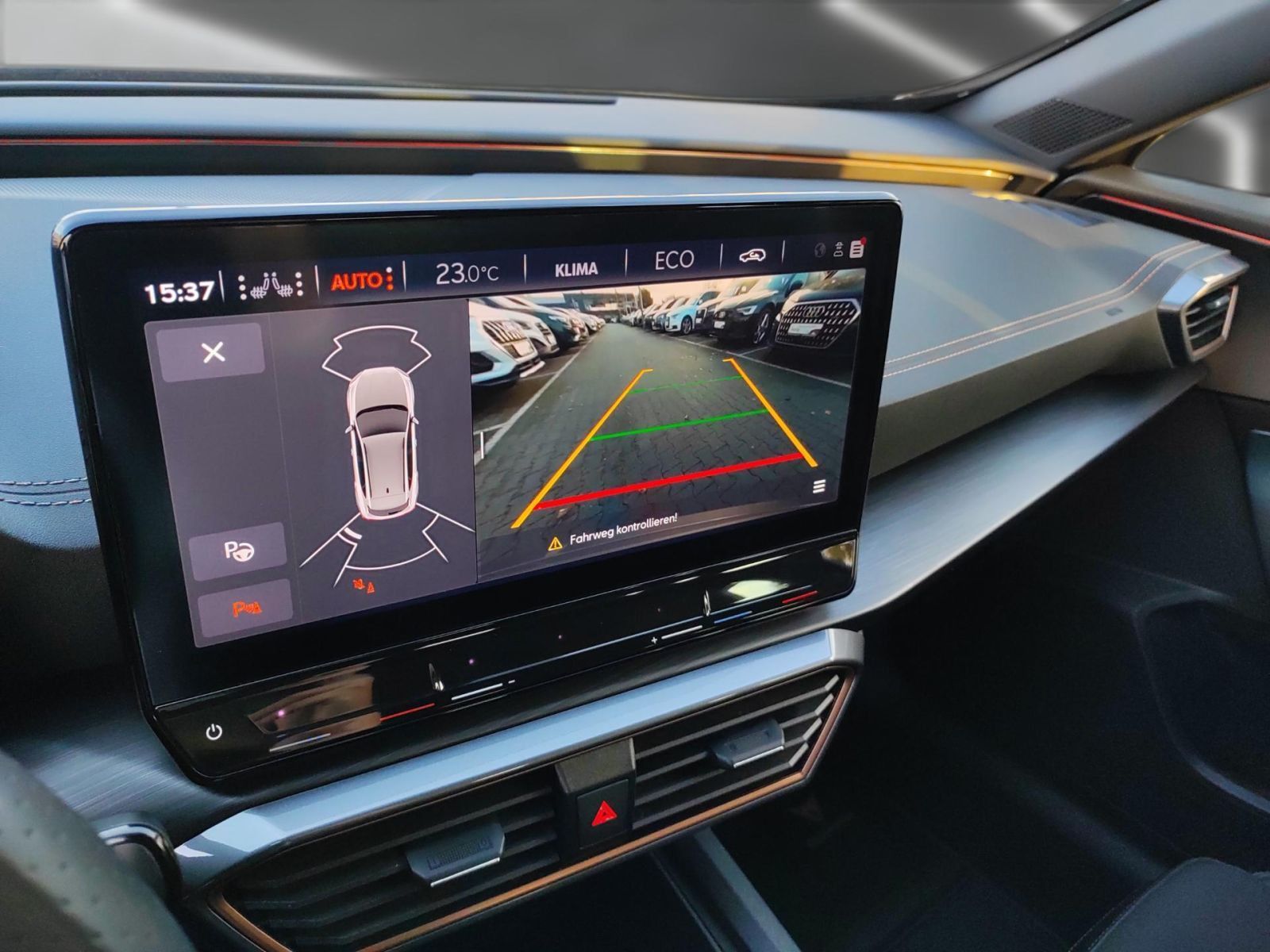 Cupra Formentor 1.4 e-Hybrid VZ DSG *PANO*ACC*AHK*SHZ*