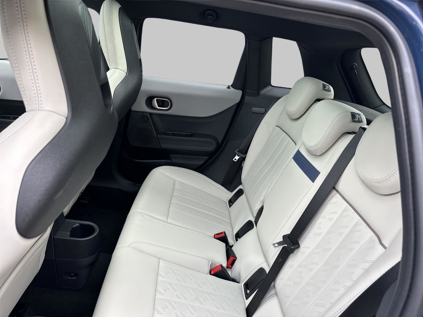 MINI Cooper C 5T Favoured Trim - Samsaru's Car Outlet