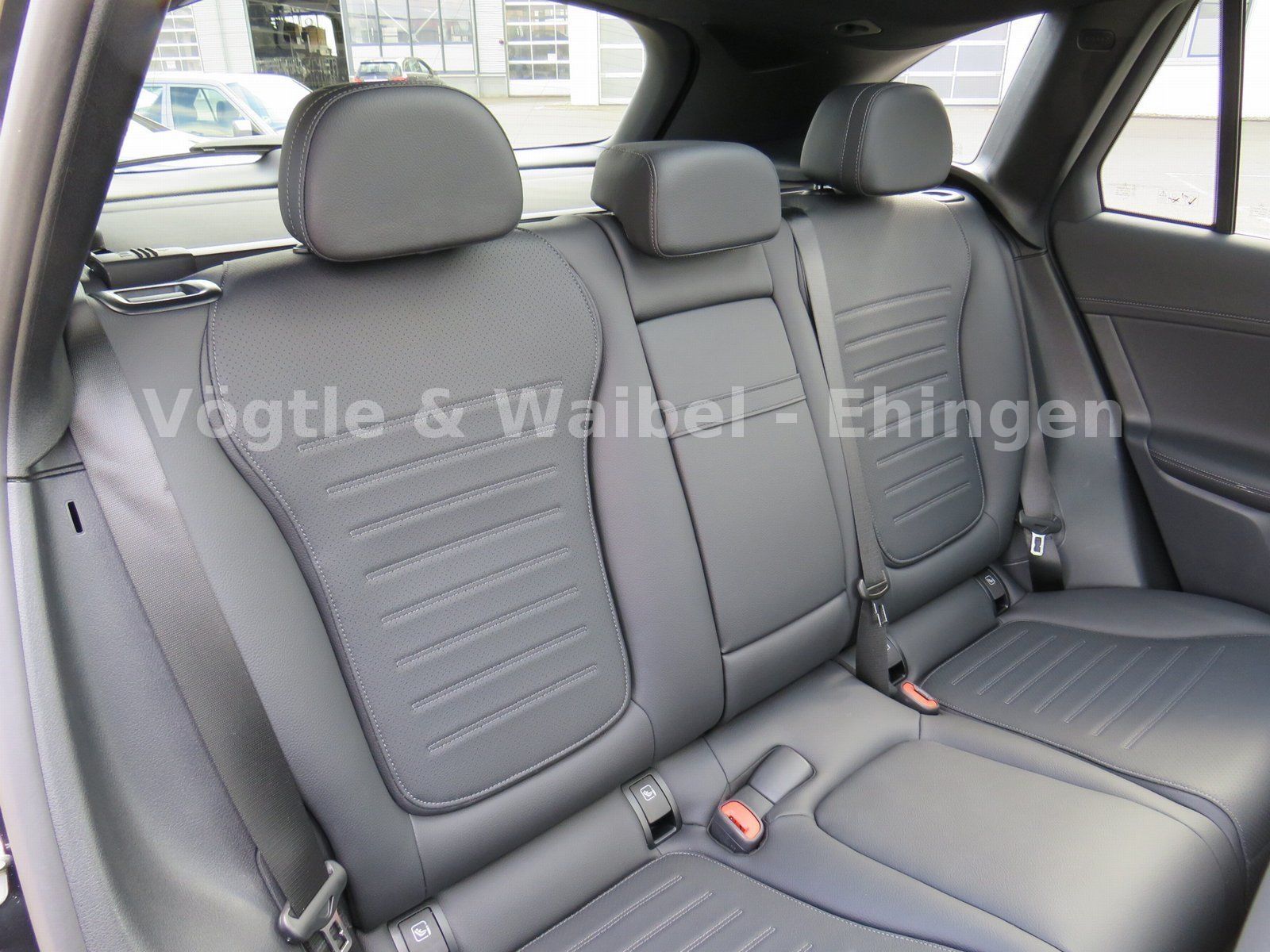 Mercedes-Benz GLC 200 4M AMG-ADVANCED-PLUS - Samsaru's Car Outlet