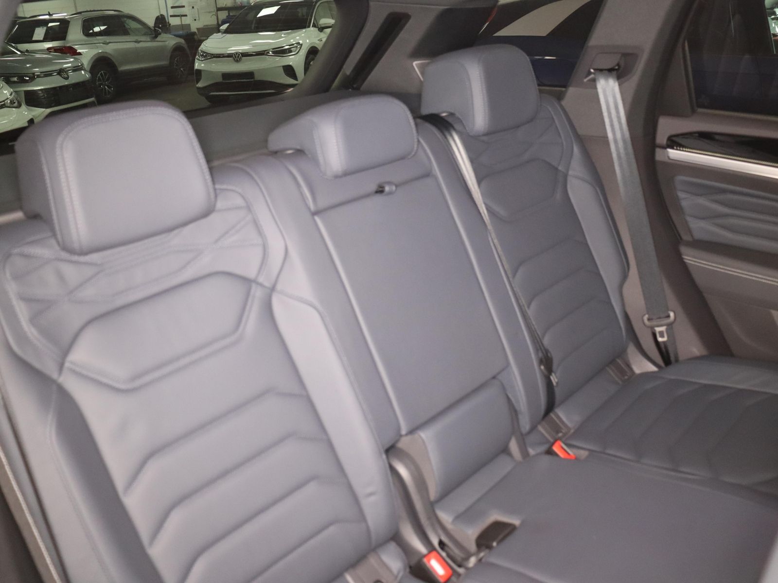 Volkswagen Touareg R-Line Black Style 3.0TSI 559,-ohne Anza