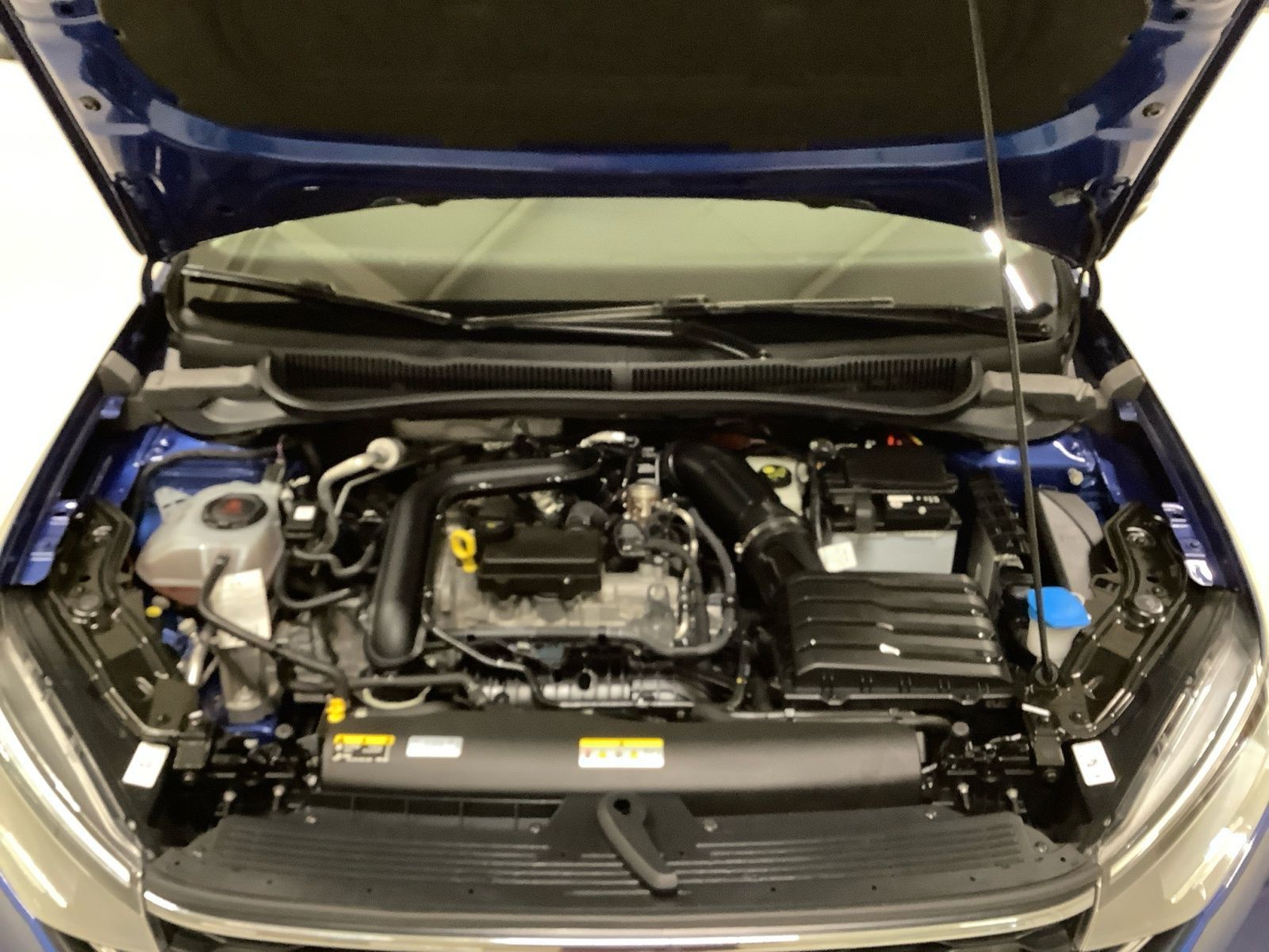 Volkswagen Taigo Life 1.0 TSI - Samsaru's Car Outlet