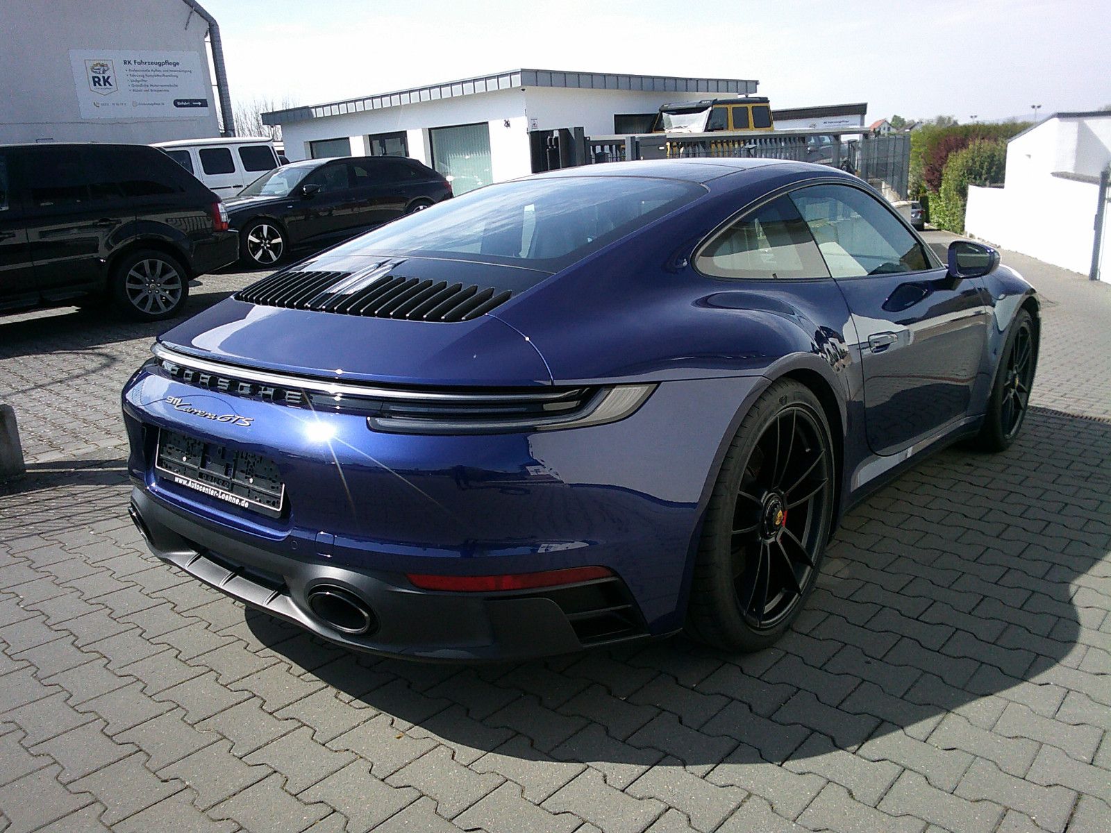 Porsche 992 / 911 Carrera GTS - Samsaru's Car Outlet