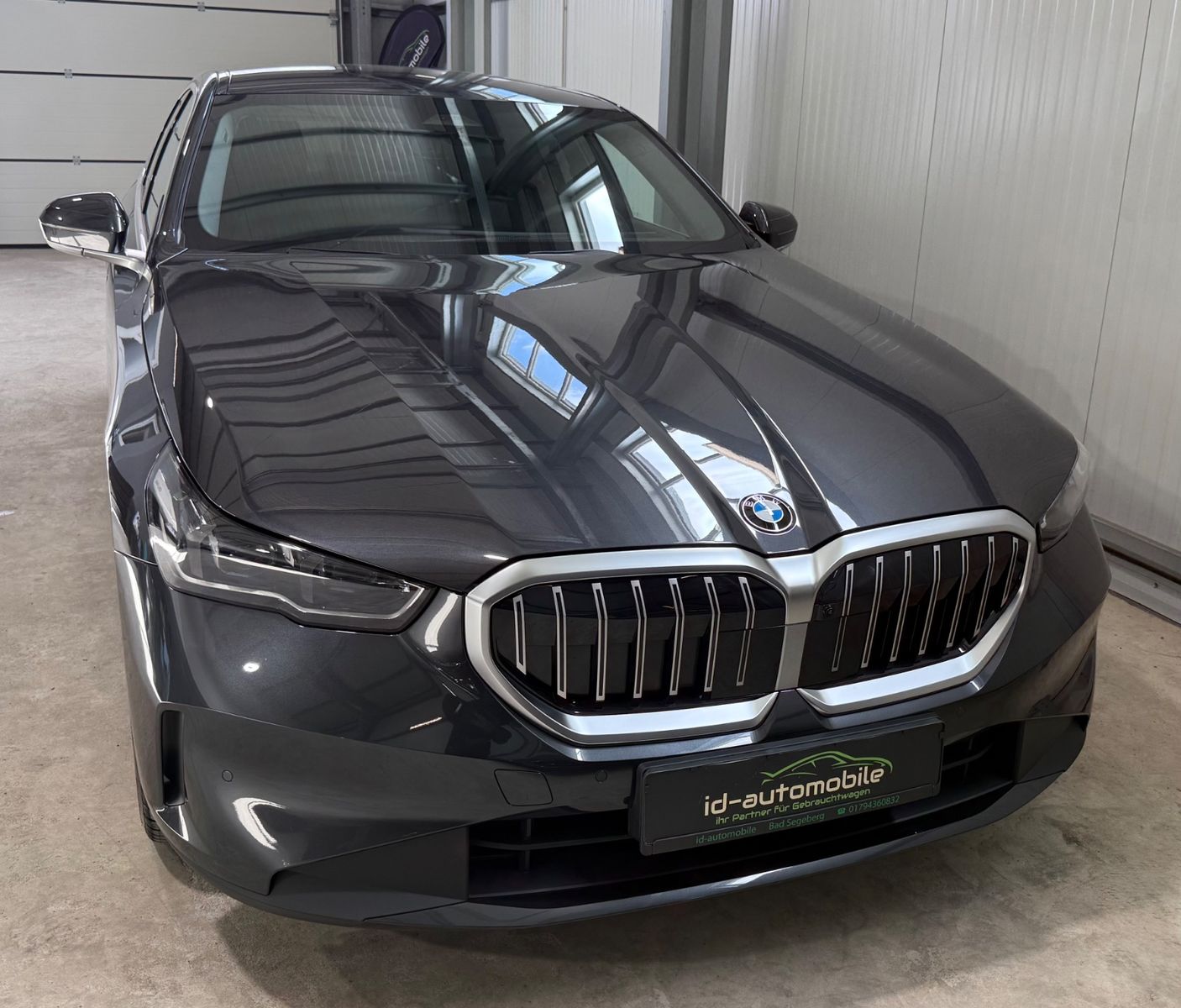 BMW 520i Limousine, Head-UP, Bowers&Wilkins, 1 Hand