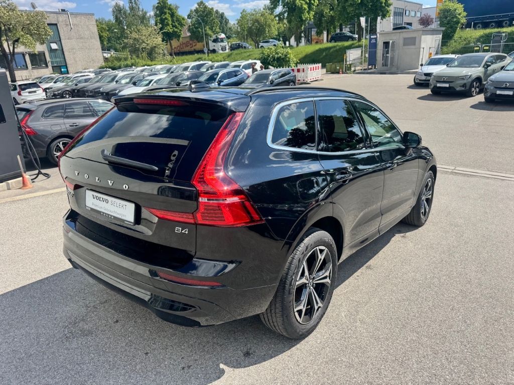 Volvo XC60 Momentum Pro B4 Diesel - Samsaru's Car Outlet