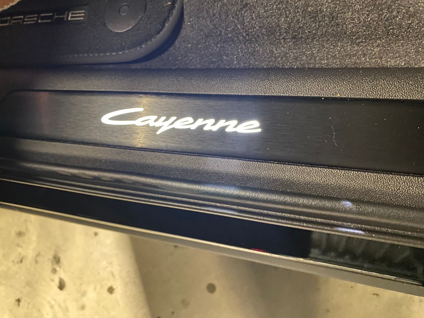 Porsche Cayenne E-Hybrid Coupé | Adaptive Luftfederung |