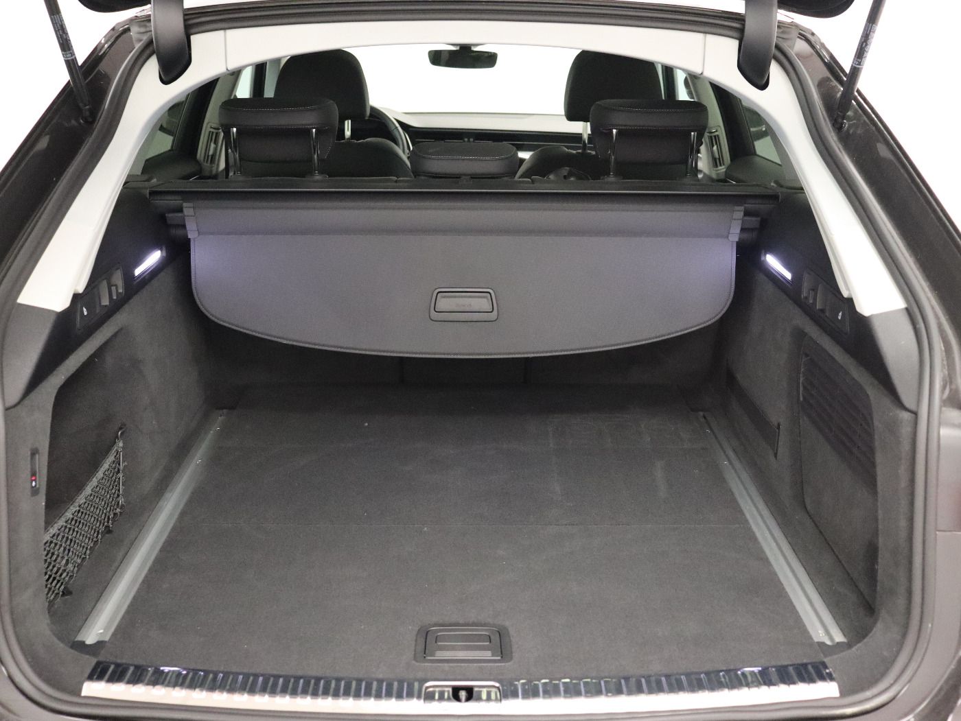 Audi A6 Avant 40 TDI quattro S tronic - Samsaru's Car Outlet