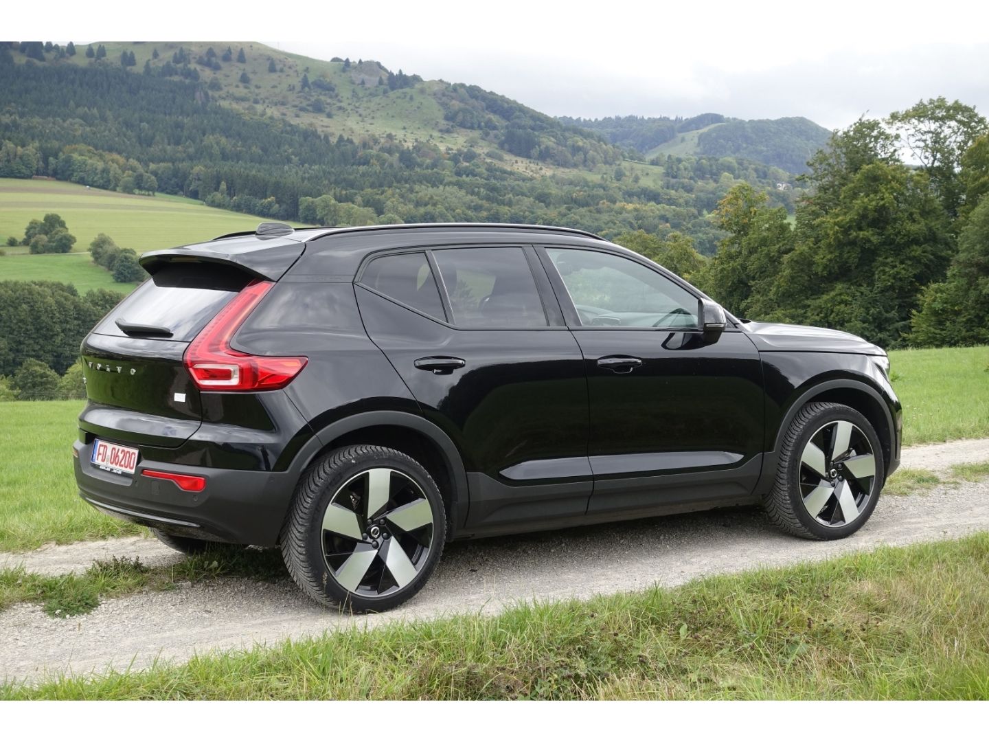 Volvo XC40 P8 Twin AWD Ultimate Recharge Pure Electric