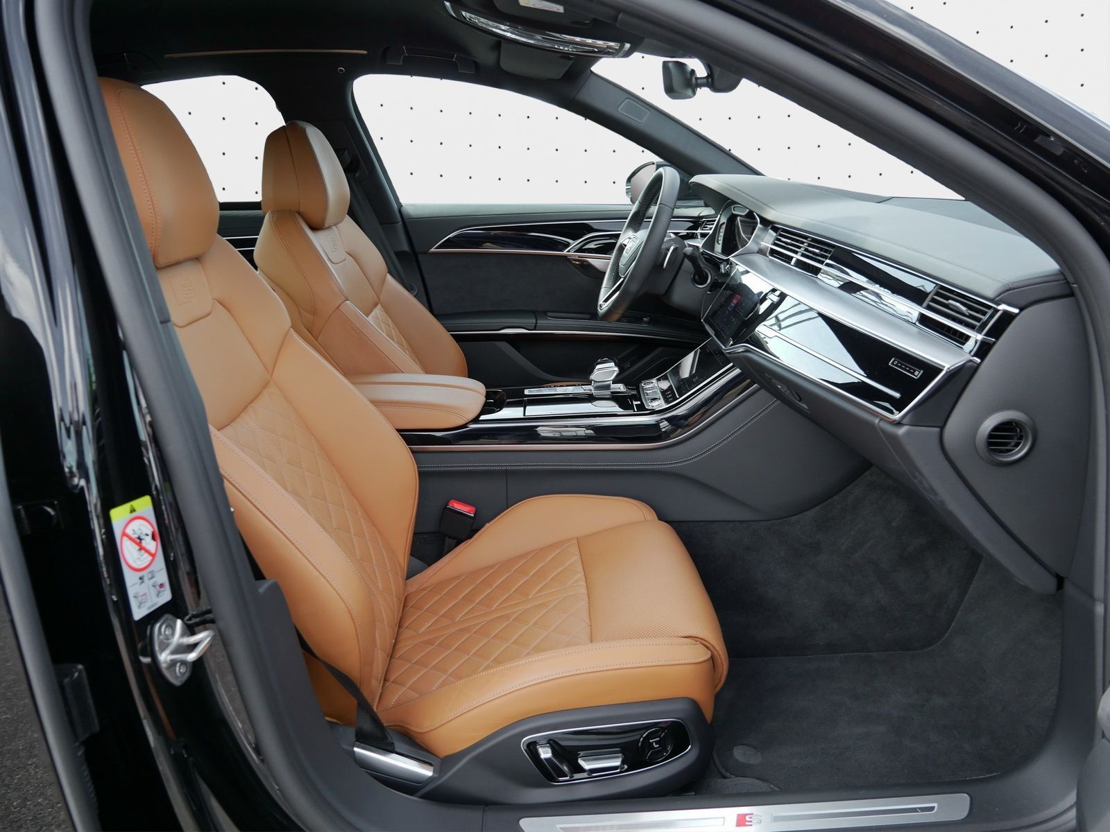 Audi A8 60 TFSI qu. S line - Samsaru's Car Outlet