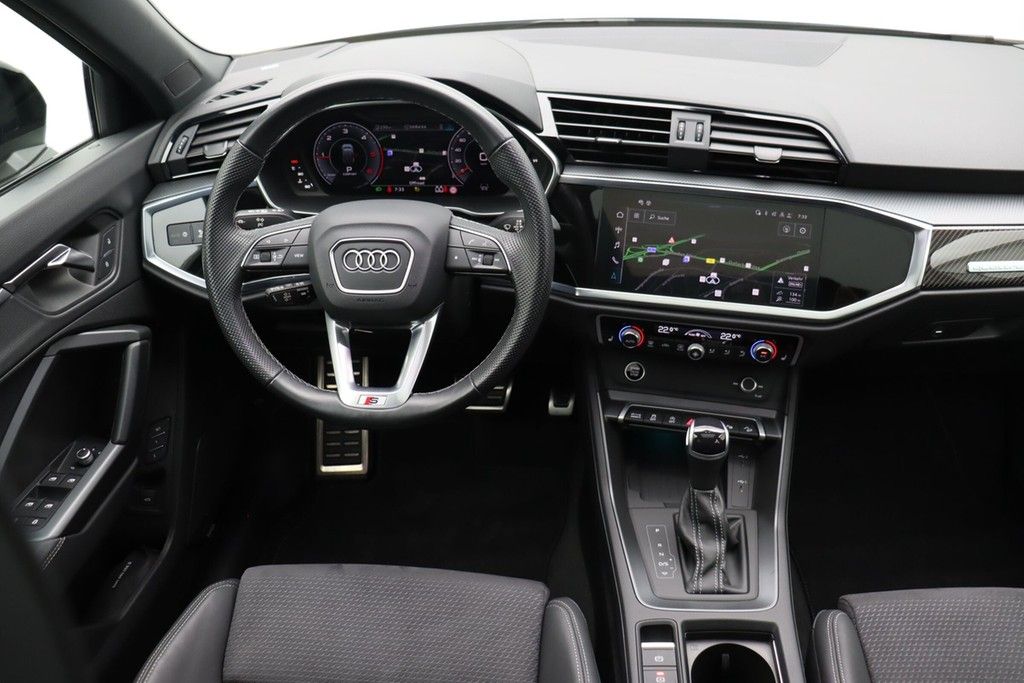 Audi Q3 Sportback 40 TDI quattro S line - Samsaru's Car Outlet