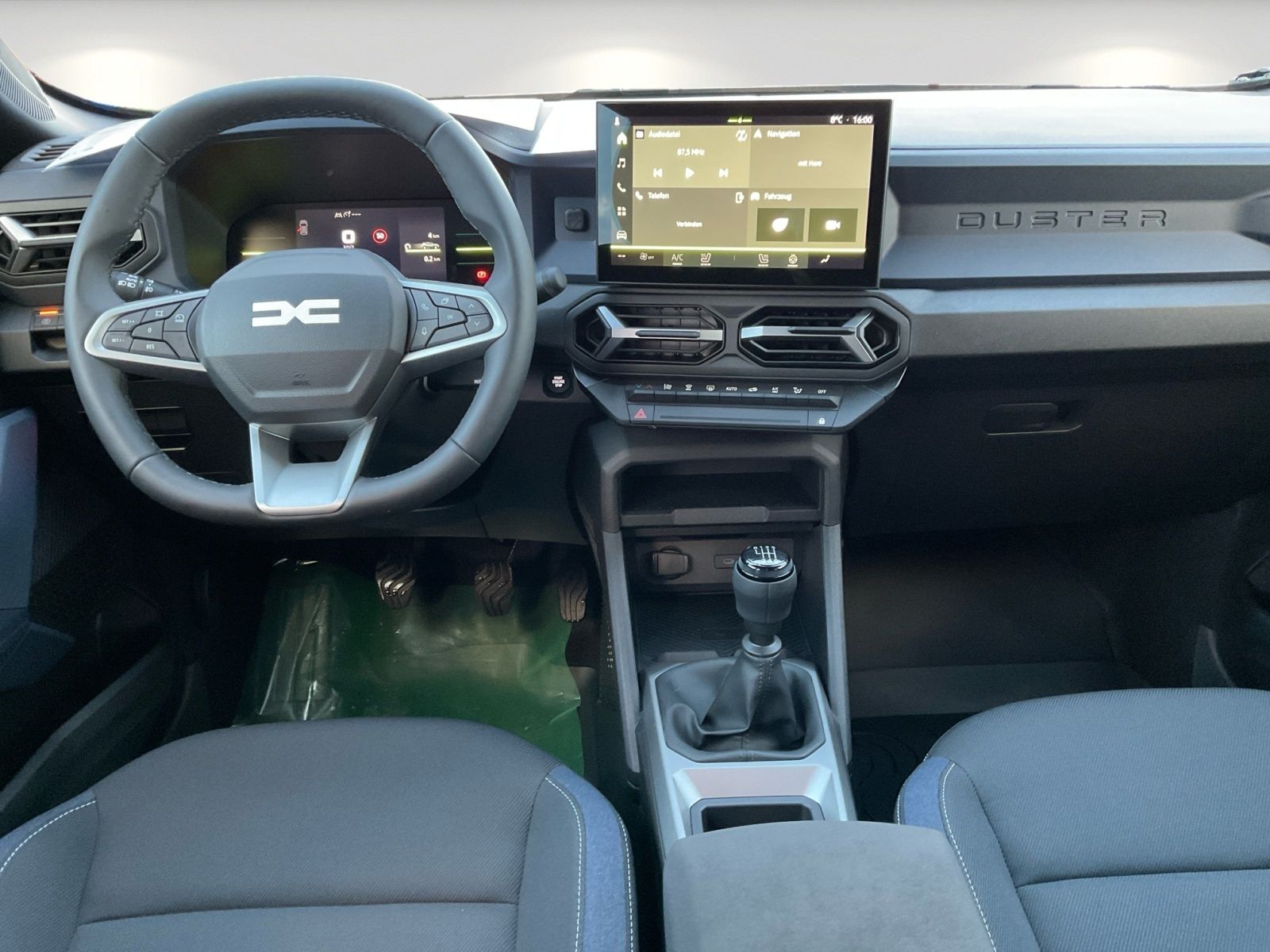 Dacia Duster Journey TCe 130 - Samsaru's Car Outlet