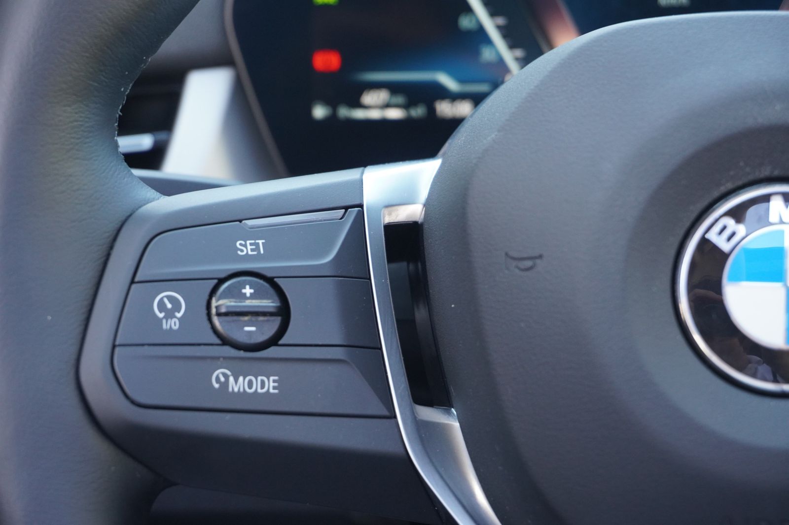 BMW X1 xDrive23i - Samsaru's Car Outlet