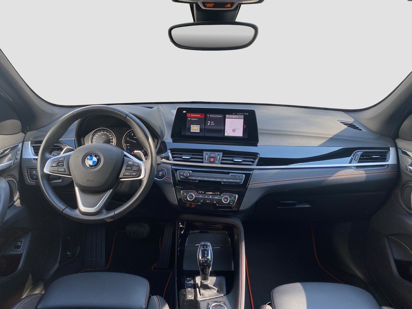 BMW X1 xDrive20d Sport Line - Samsaru's Car Outlet