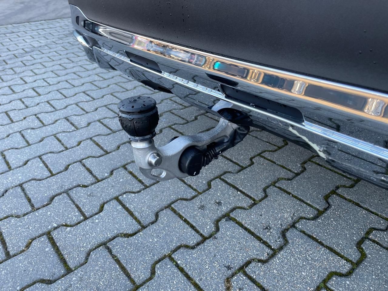 Mercedes-Benz GLC 220 d 4MATIC AVANTGARDE-EDTION - Samsaru's Car Outlet