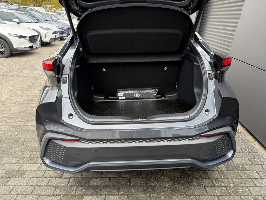 Toyota C-HR 1.8 Hybrid FWD Team Deutschland