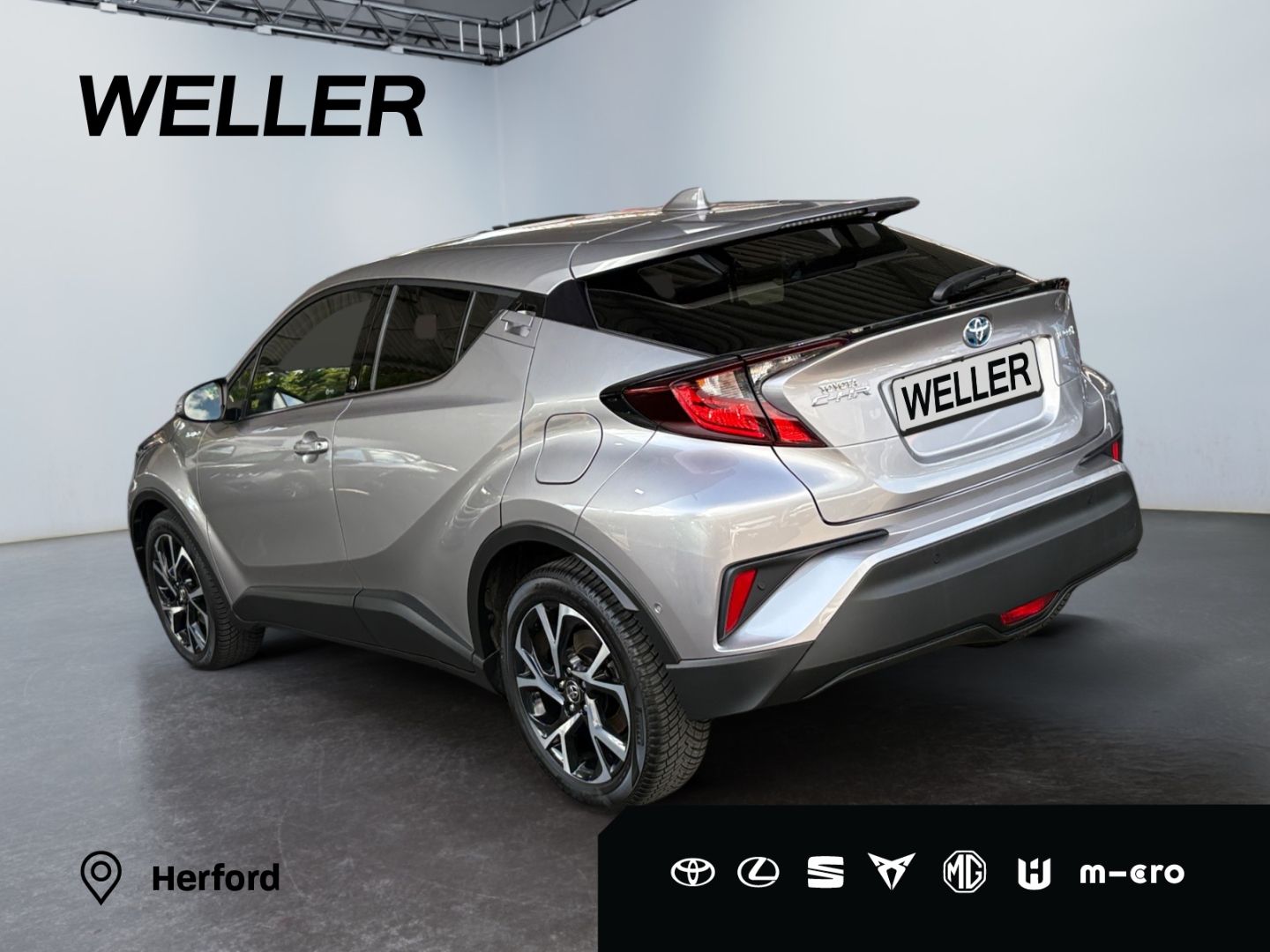 Toyota C-HR 1.8 Hybrid Team - Samsaru's Car Outlet
