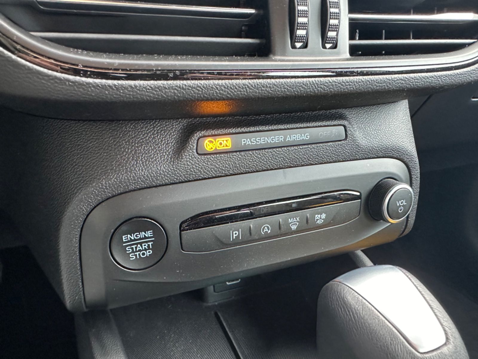 Ford Focus Lim. ST-Line Hybrid >SYNC4+KAMERA+BLIS+AHK