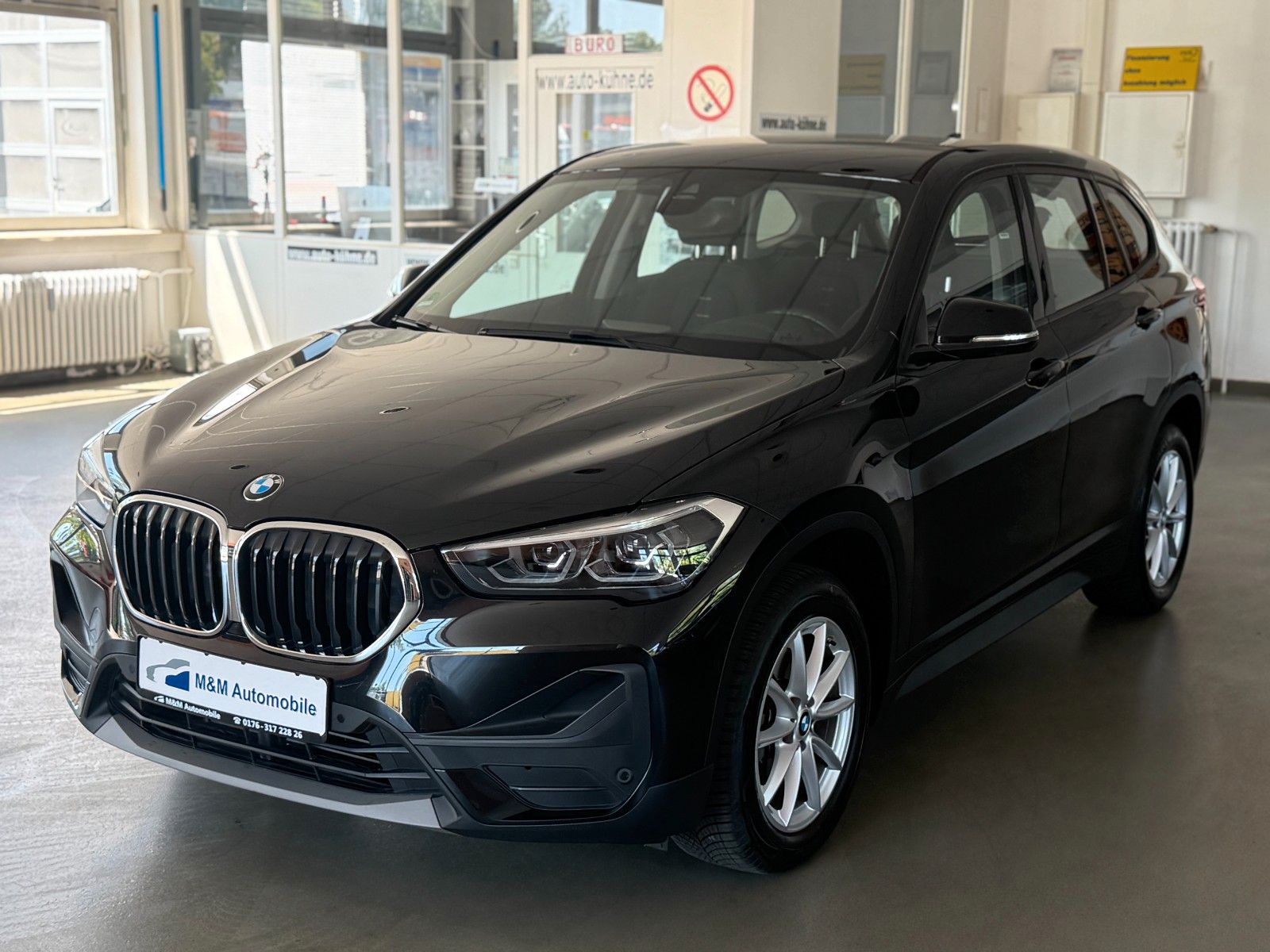 BMW X1 xDrive 18d Advantage - Samsaru's Car Outlet