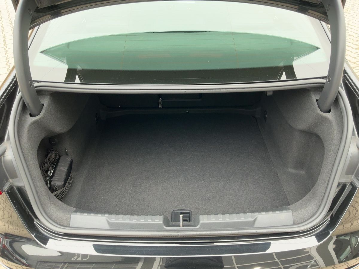 Audi A3 Limousine 35TDI S-TR ADVANCED 5JG+LED+NAV+ACC