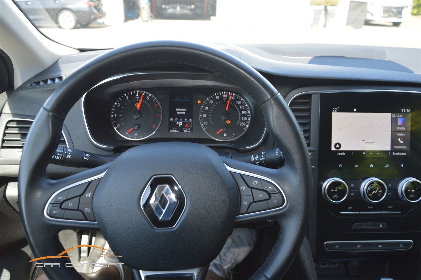 Renault Megane Grand Tour AUT Edition - Samsaru's Car Outlet