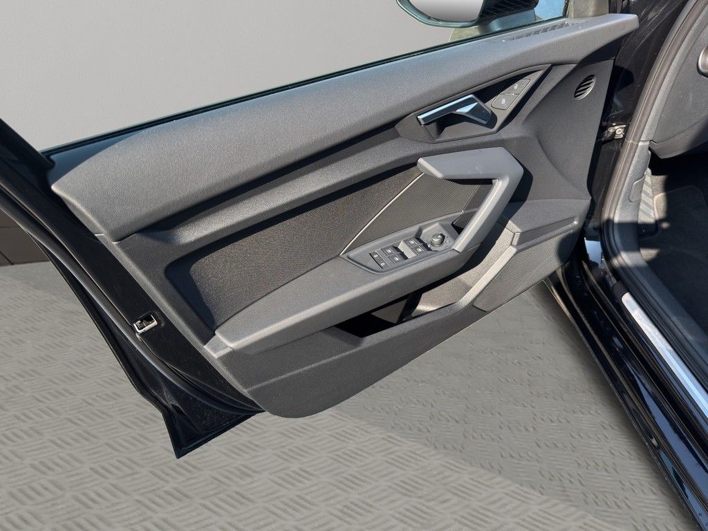 Audi A3 Sportback Advanced 35TFSI S-Tr. Navi ACC