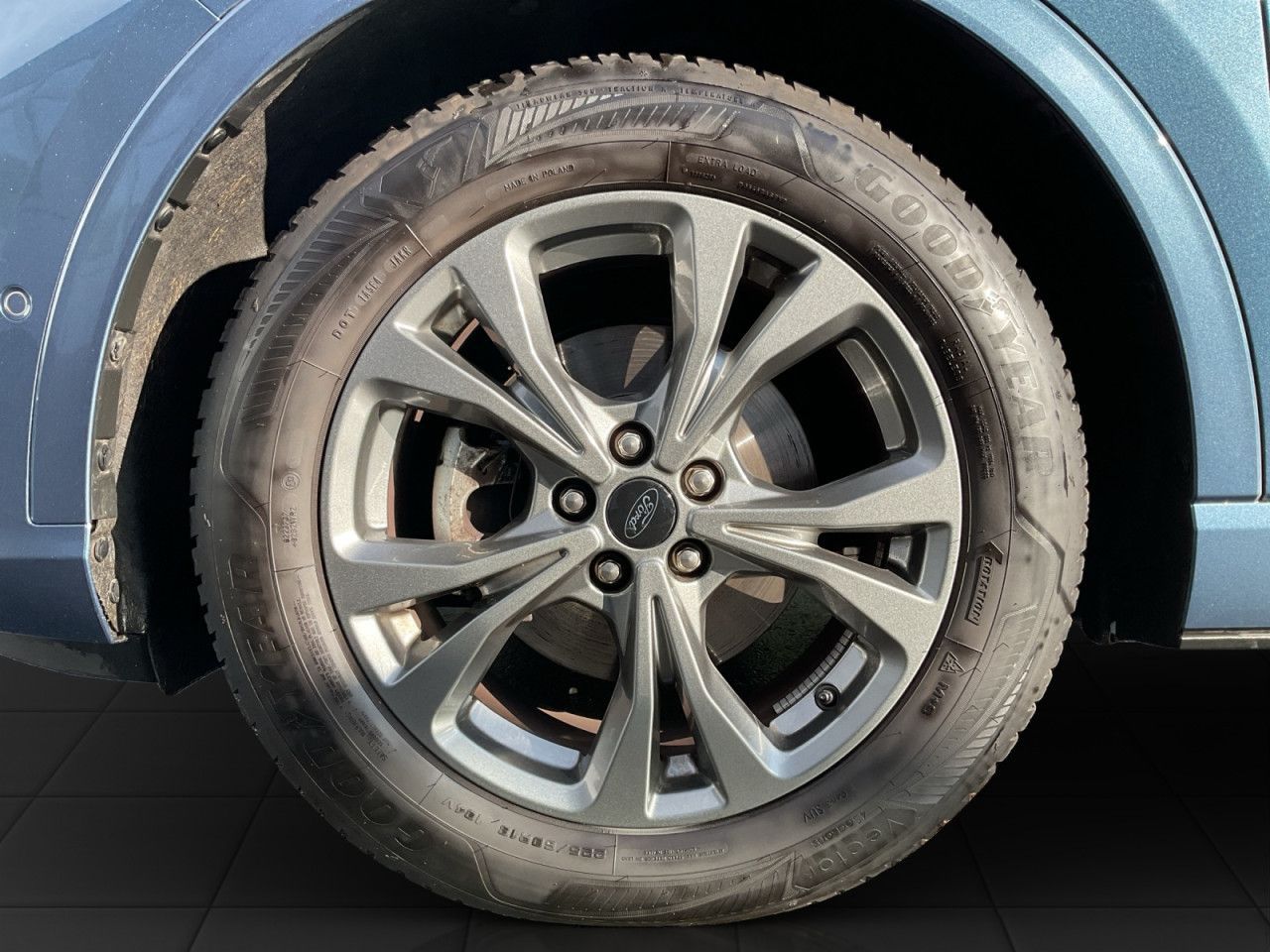 Ford Kuga ST-Line - Samsaru's Car Outlet