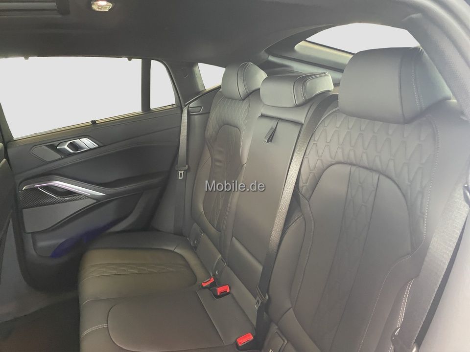 BMW X6 xDrive40d M Sport 22 " AHK Laser Pano DrvAssP