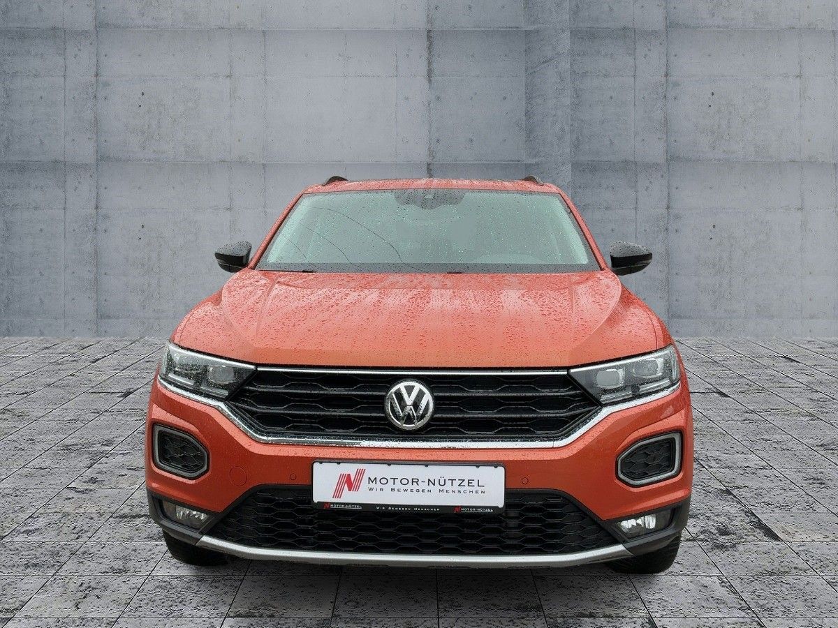 Volkswagen T-Roc 1.5TSI DSG UNITED - Samsaru's Car Outlet