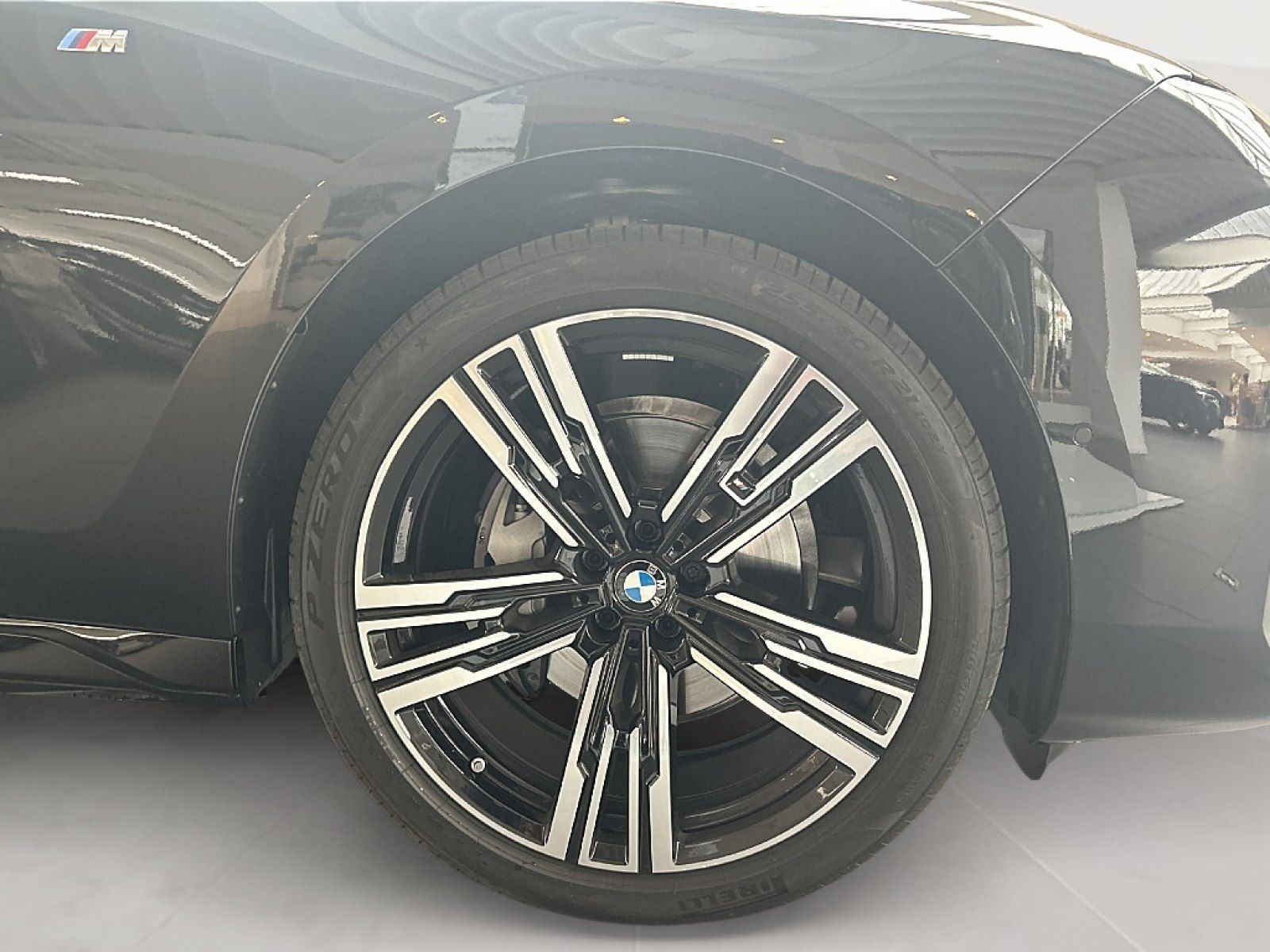 BMW 740d xDrive AHK 360° STANDHZ HEAD-UP MASSAGE RFK