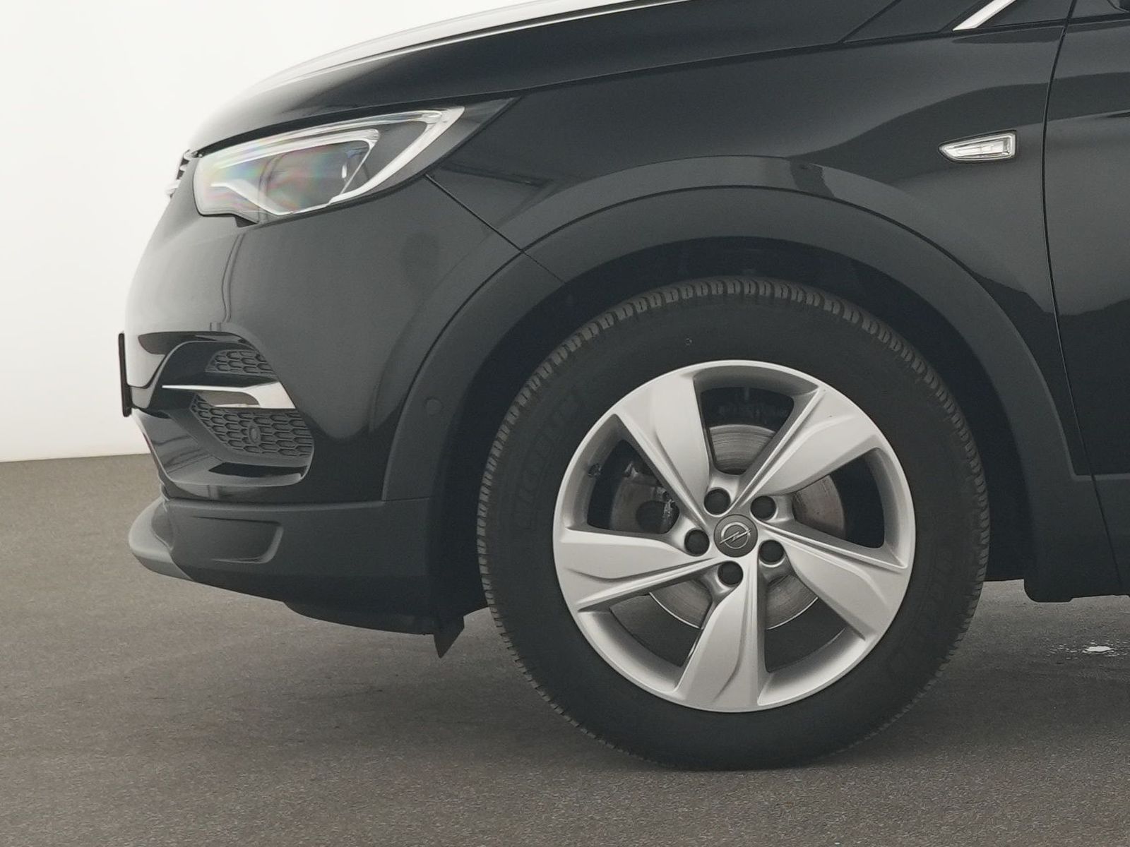 Opel Grandland INNOVATION - Samsaru's Car Outlet