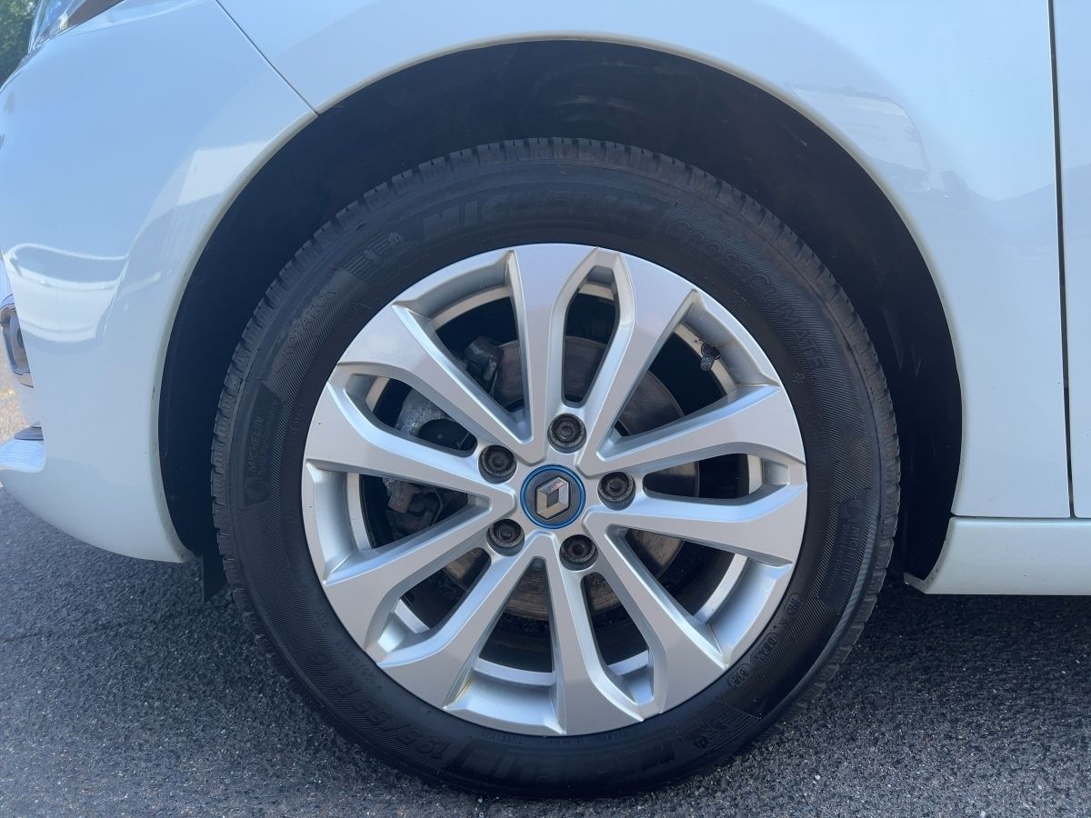 Renault ZOE EXPERIENCE R110 - Samsaru's Car Outlet