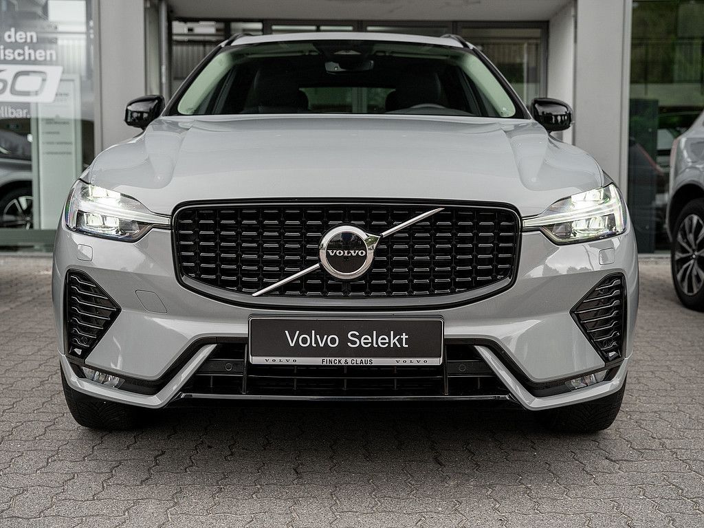Volvo XC60 B4 Plus Dark LEDER H/K