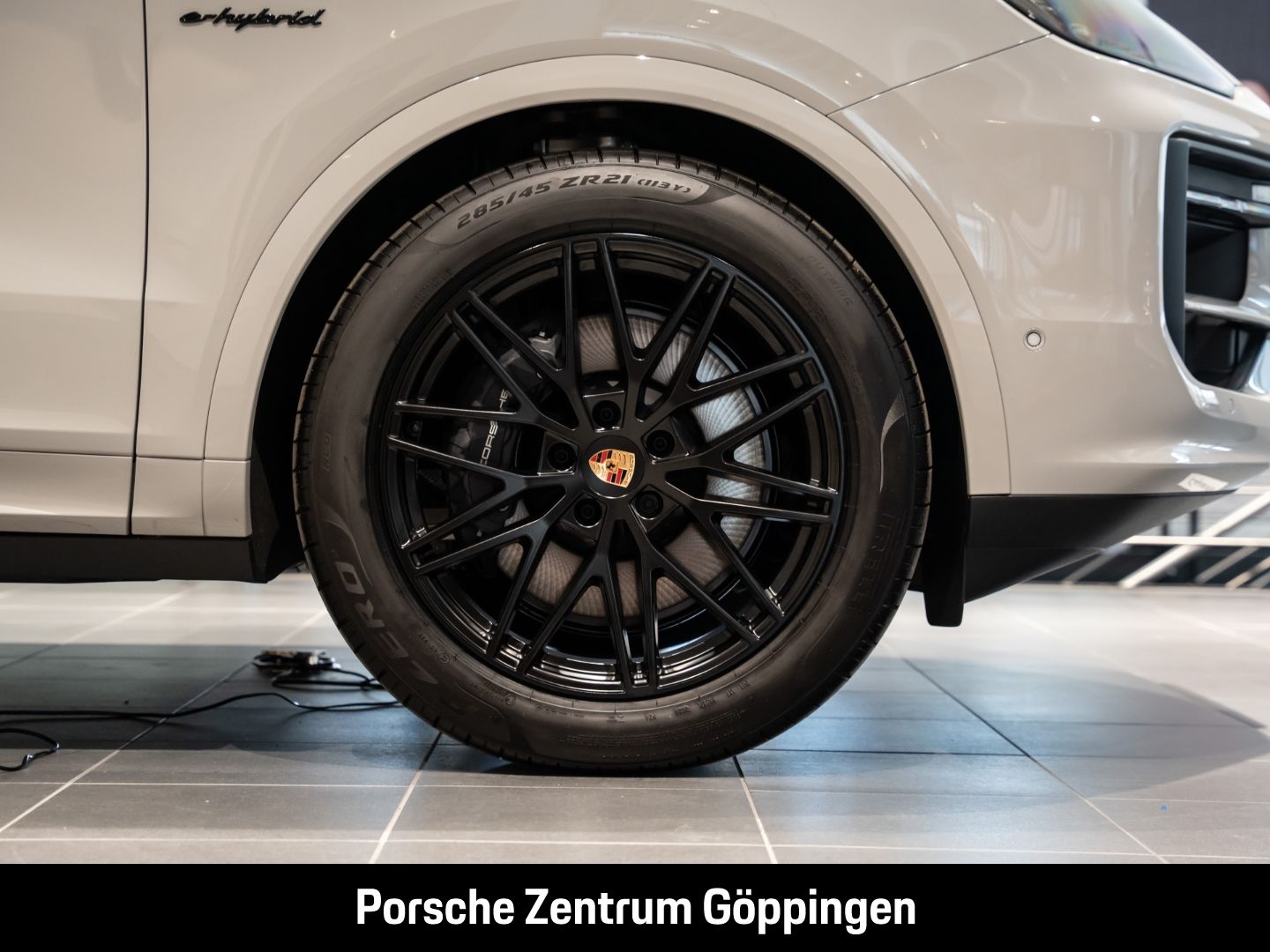 Porsche Cayenne E-Hybrid Coupe BOSE Luftfederung LED
