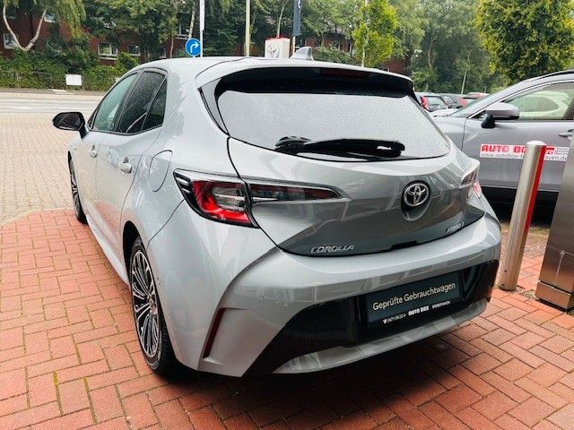 Toyota Corolla 1.8 Hybrid - Samsaru's Car Outlet