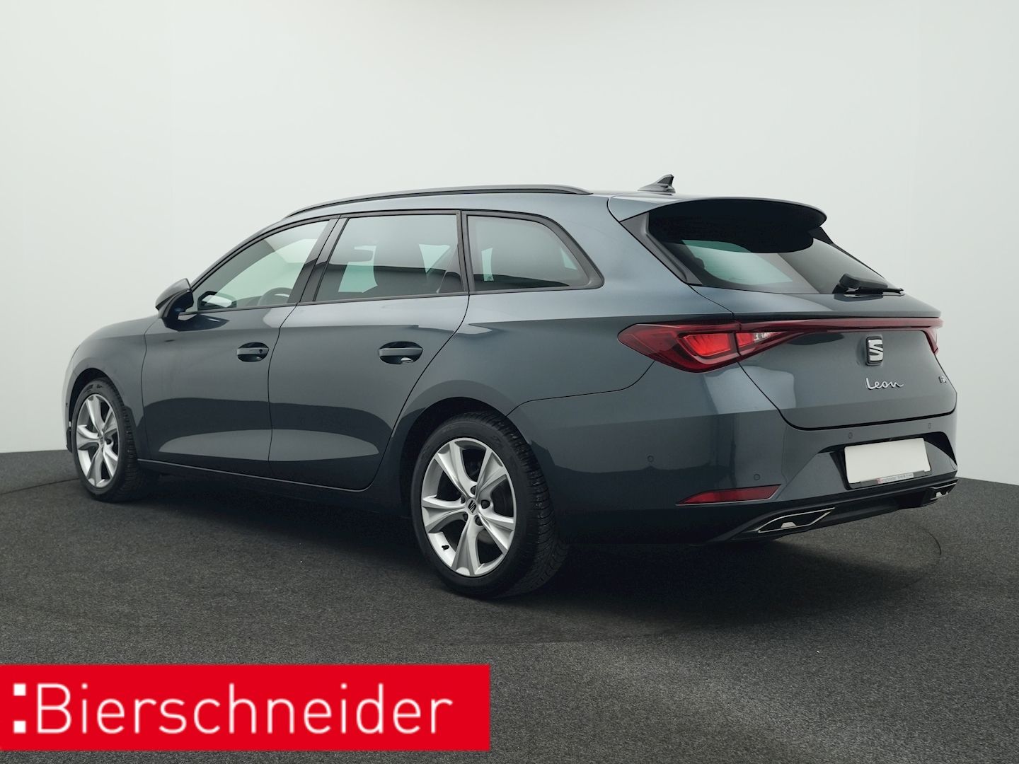 Seat Leon Sportstourer 2.0 TDI DSG FR NAVI AHK LED