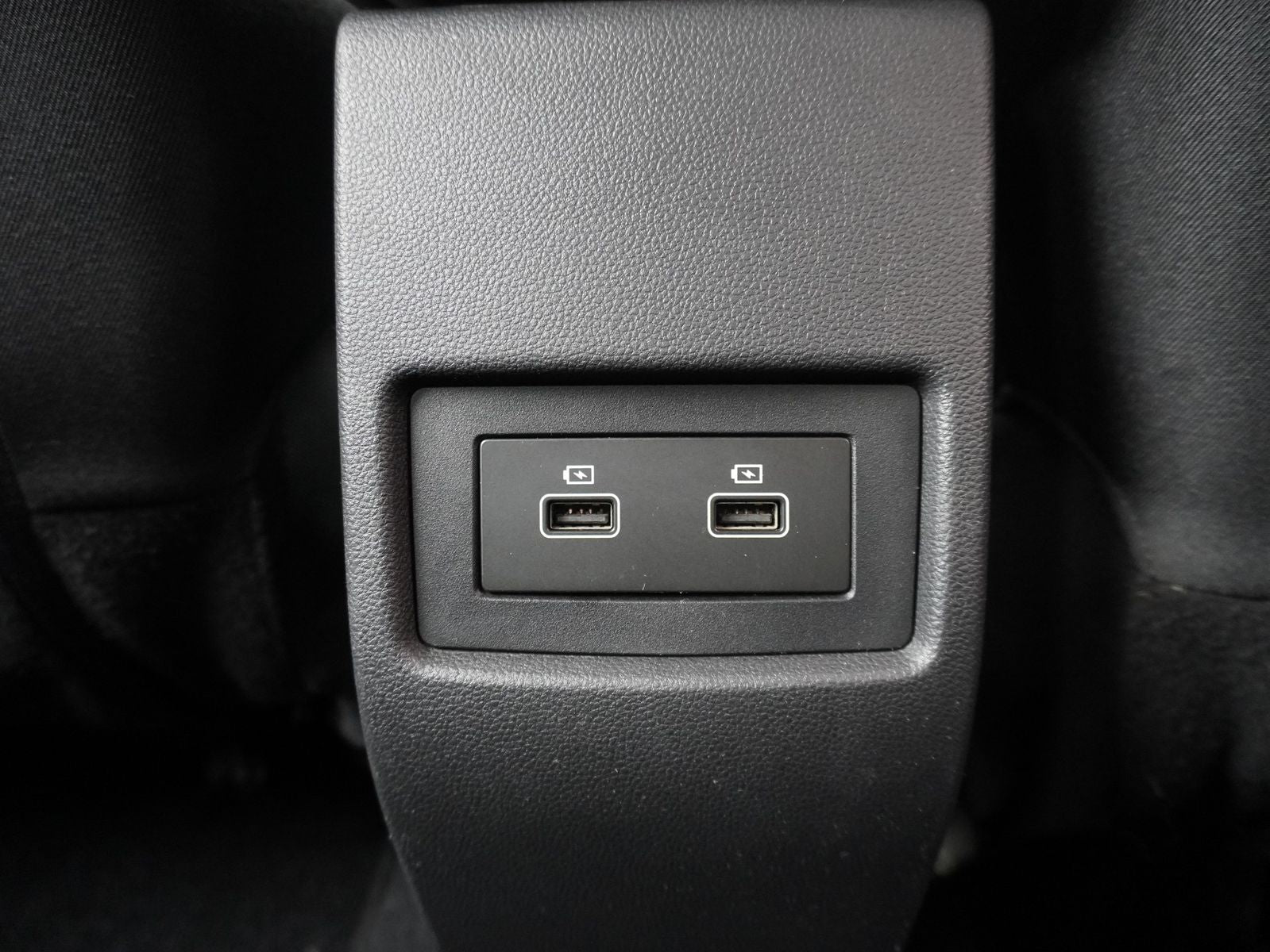 Dacia Duster II 1.3 TCe 130 Prestige - Samsaru's Car Outlet