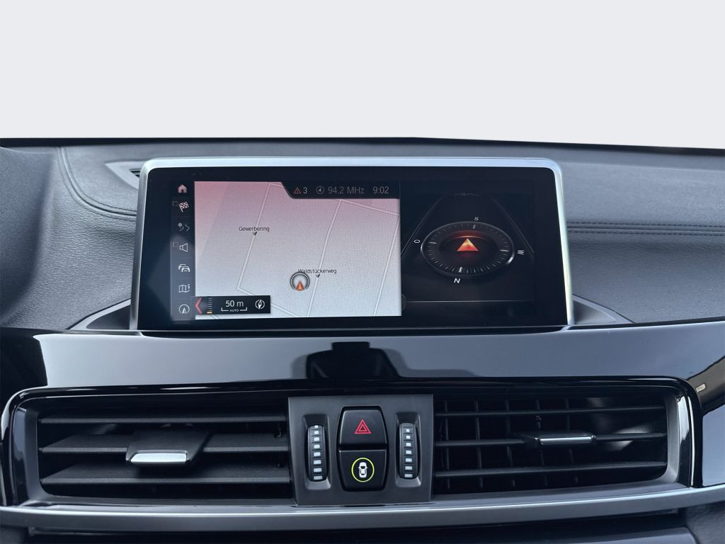 BMW X1 xDrive25e Sport Line - Samsaru's Car Outlet