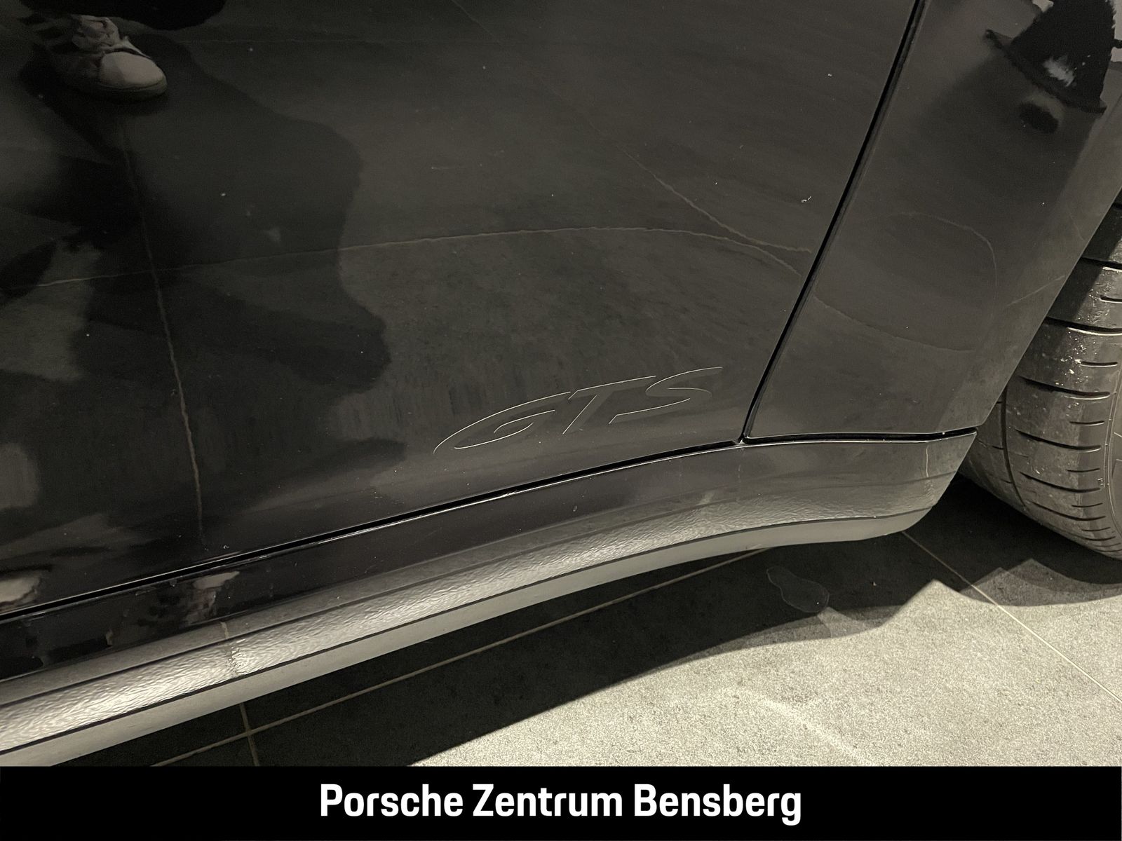 Porsche 911 Carrera 4 GTS Cabriolet Burmester Lift 18Weg
