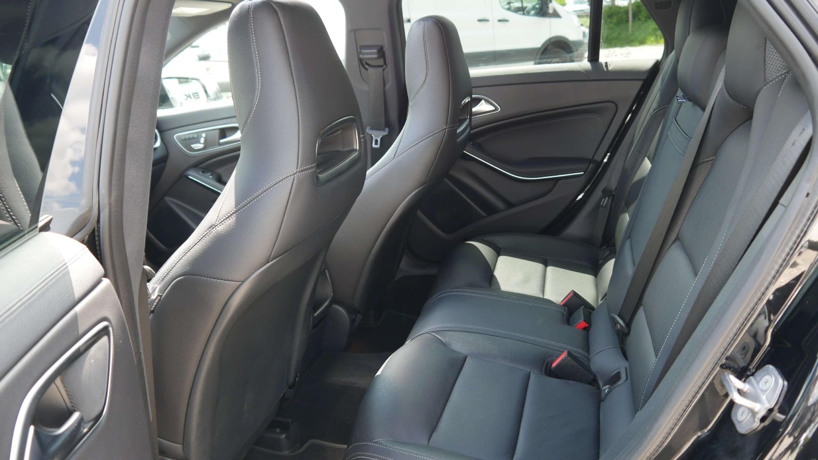 Mercedes-Benz CLA 45 AMG 4Matic - Samsaru's Car Outlet