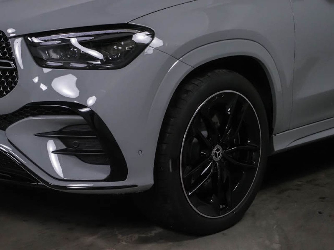 Mercedes-Benz GLE 450d 4M+AMG+PANORAMA+AHK+NIGHT+360°