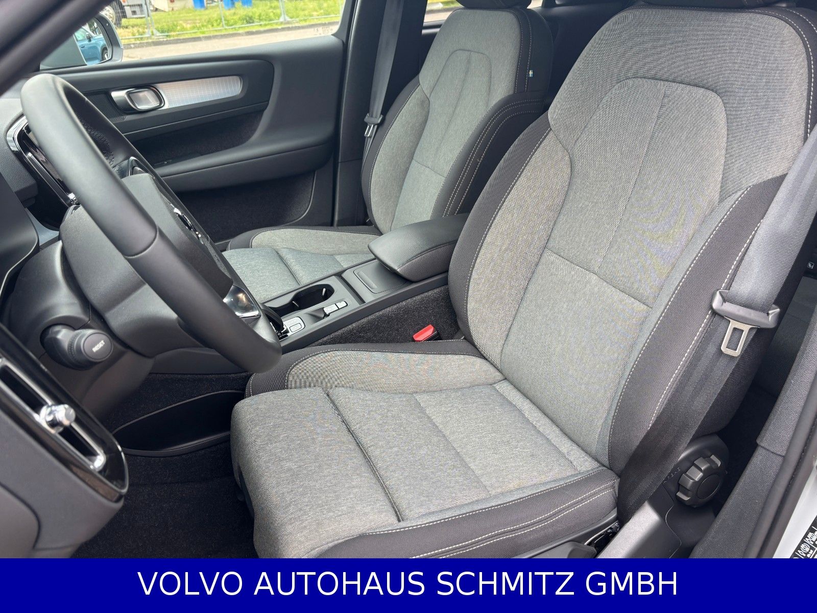 Volvo XC40 B4 Core AHK BLIS ACC Standheizung