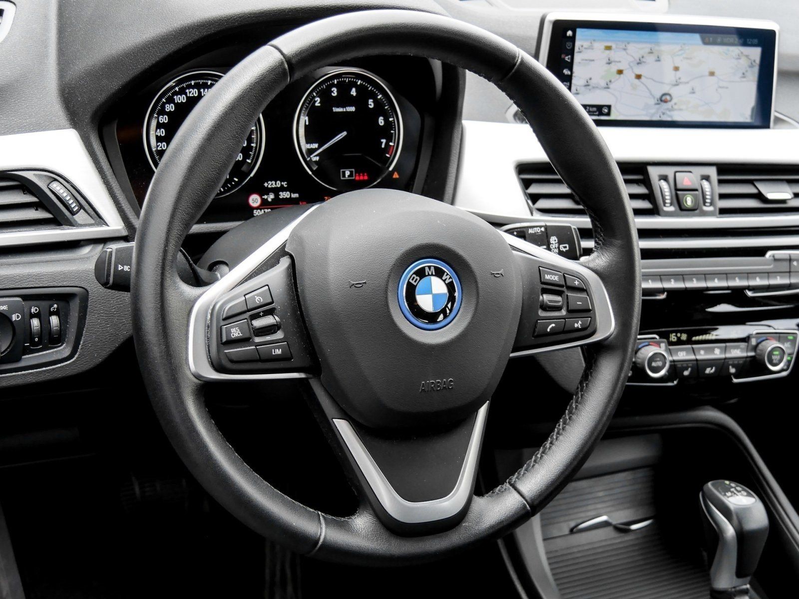 BMW X1 xDrive25e - Samsaru's Car Outlet